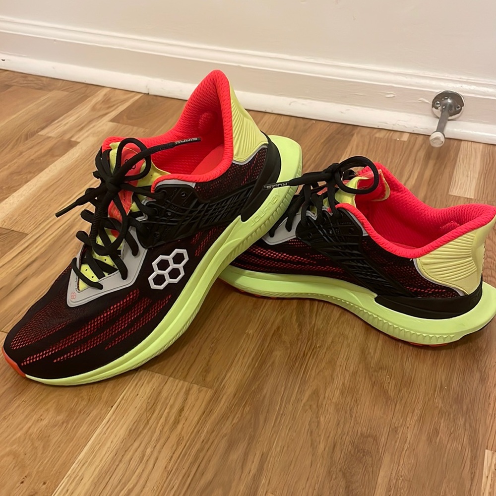 Rudi Running Sneakers